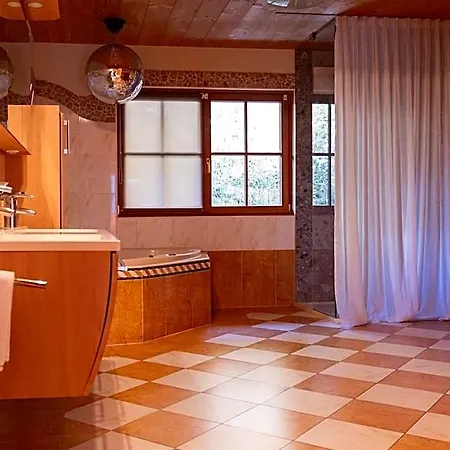 Almgasthof Windischgraetz 宾馆 巴德加斯坦